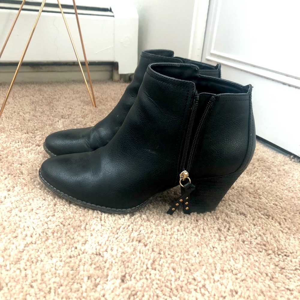 Black ankle boots- Dr. Scholl’s